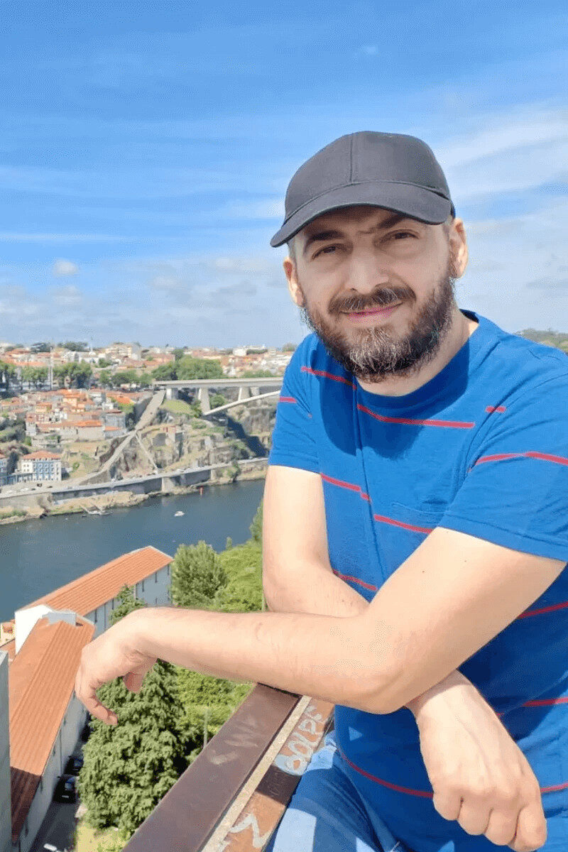 *Márcio Matos copywriter. É inspirador ter o Rio Douro no cenário.